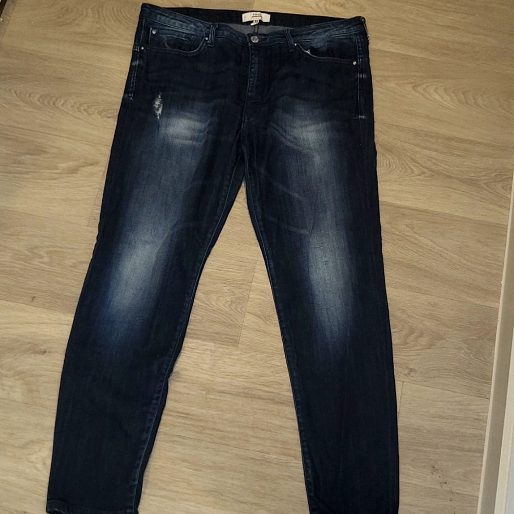 Dark Wash Stretch Jeans